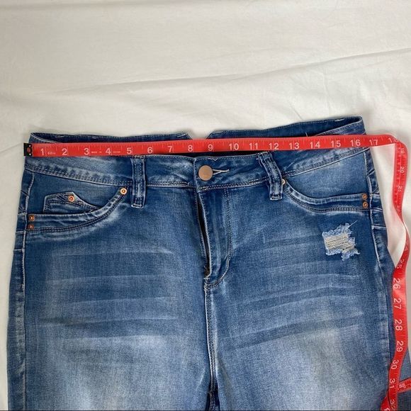 YMI Cropped Jeans Sz 31 - Picture 11 of 14